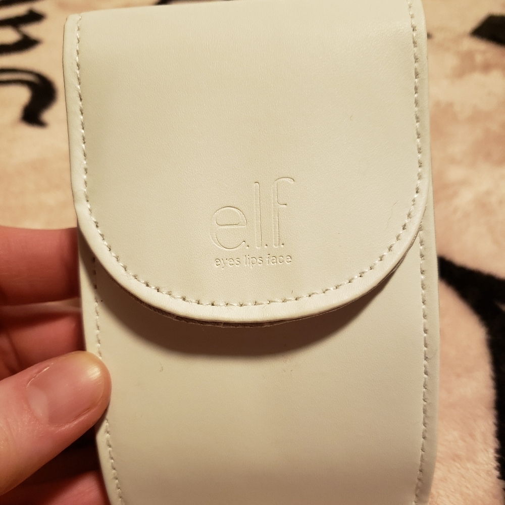 Elf brushes - Picture 1 of 7